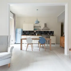 Porta Volta Bright And Roomy Flat Apartment